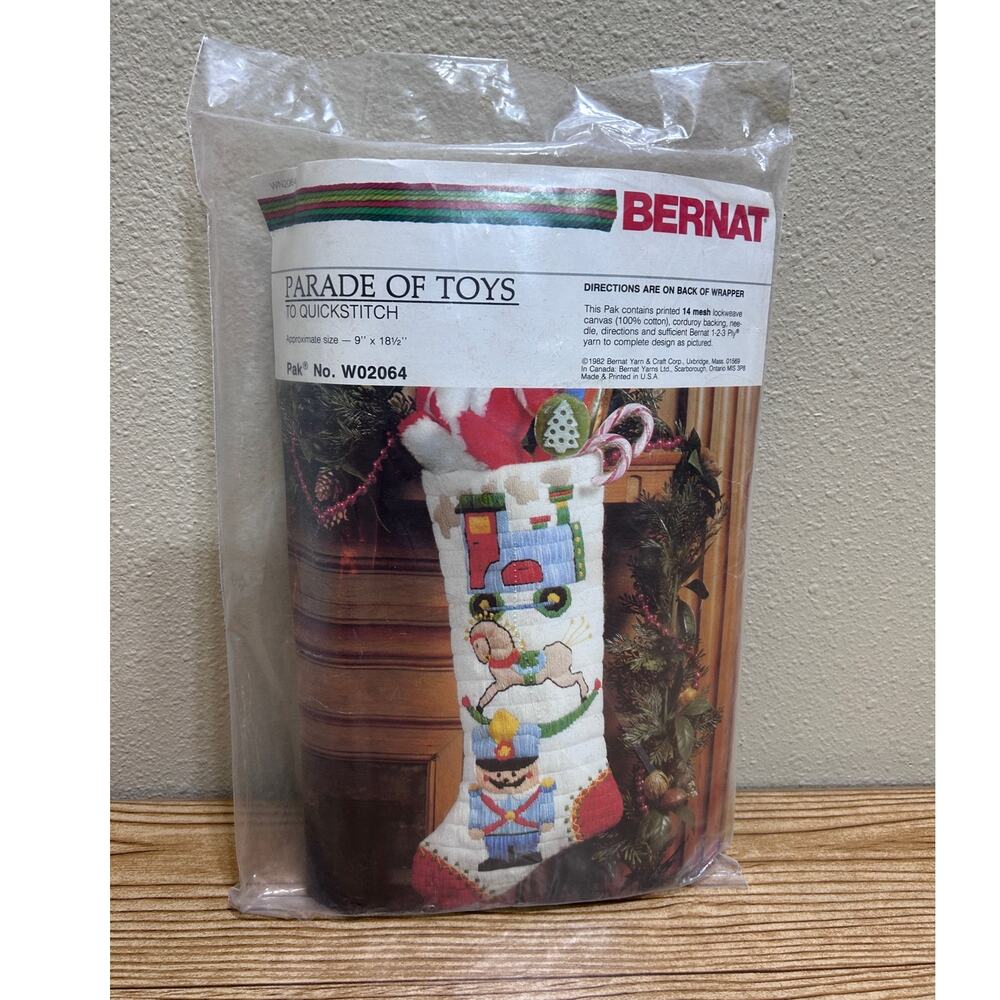 VTG Bernat Parade of Toys W02064 Quickstitch Stocking Kit '82 Sealed 9x18.5 NOS